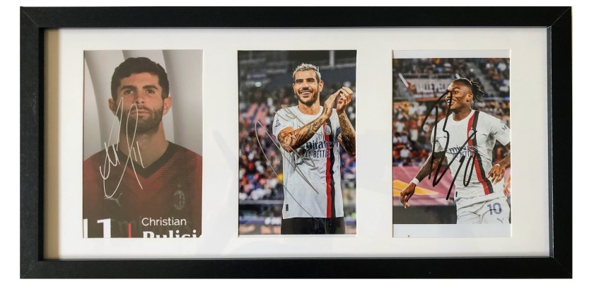 Framework Photographs signed by Pulisic, Theo Hernandez e Leao