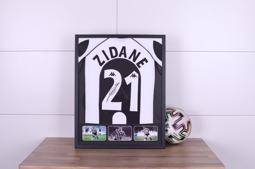 Zidane's Juventus Signed and Framed Shirt
