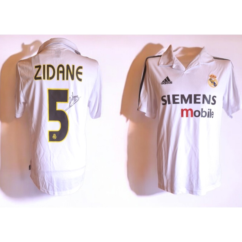 Maglia firmata da Zidane per il Real Madrid 