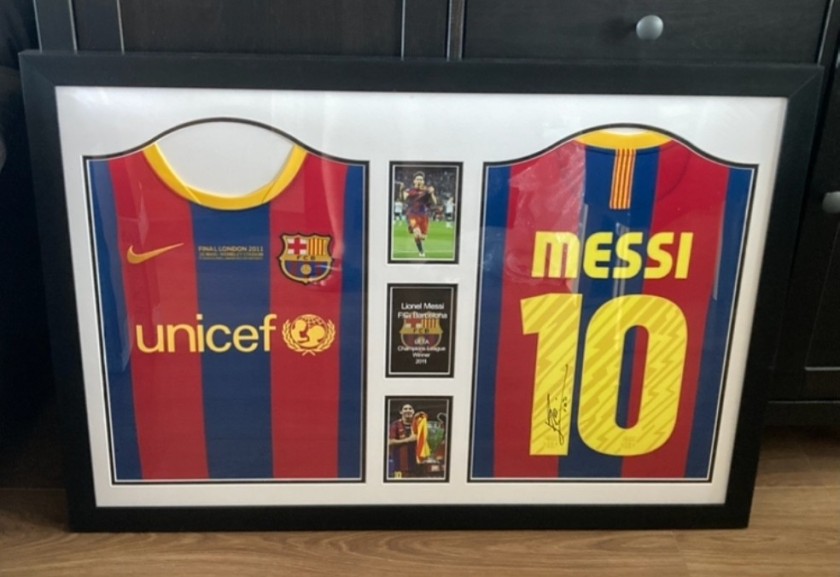 Lionel Messi FC Barcelona Signed And Framed Shirt