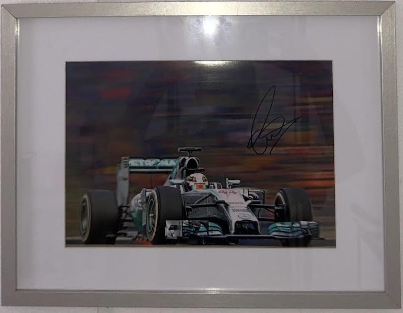 Lewis Hamilton Signed Photograph 