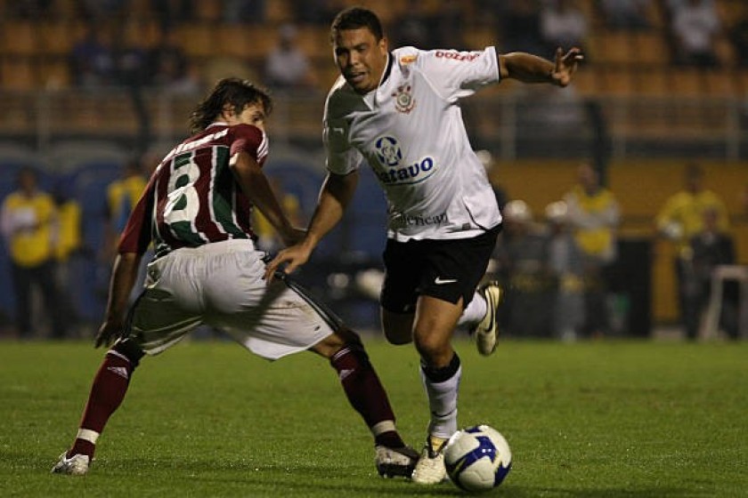 Ronaldo's Corinthians Worn and Signed Shirt, 2009