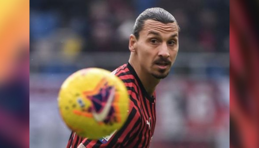 Match-Ball Milan-Torino 2019/20 - Signed by Ibrahimovic