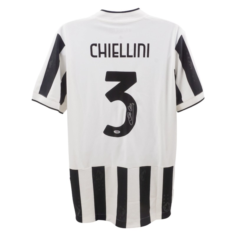 Giorgio Chiellini's Juventus Signed Replica Shirt