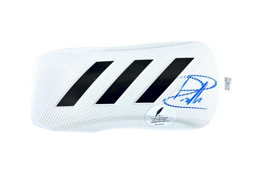 Adidas Shin-Pad - Signed by Pedri