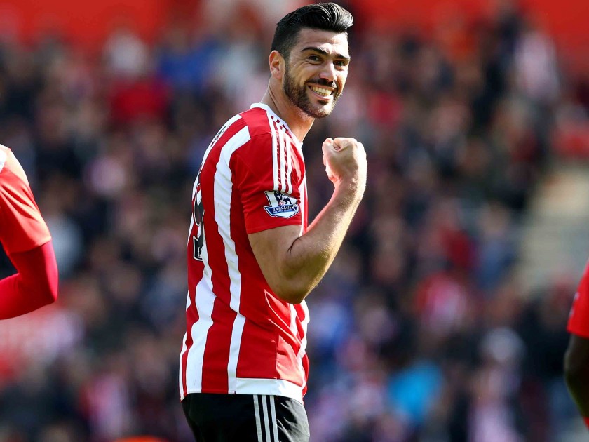 Taglio di capelli con Graziano Pellè  e il suo parrucchiere personale  a Southampton