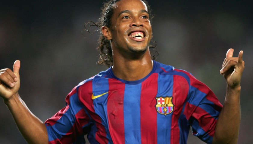 Ronaldinho's Fc Barcelona Signed Shirt - Charitystars