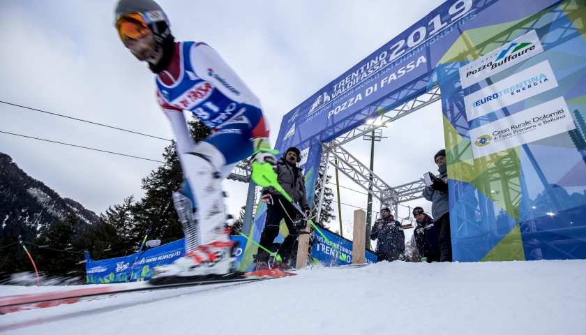VIP Access to FIS Alpine Junior World Ski Championships Val di Fassa 2019 plus Ski Bib Signed by FISI Champions 