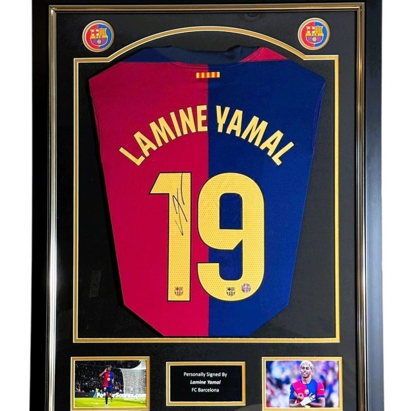 Lamine Yamal's FC Barcelona 2025 Signed and Framed Shirt