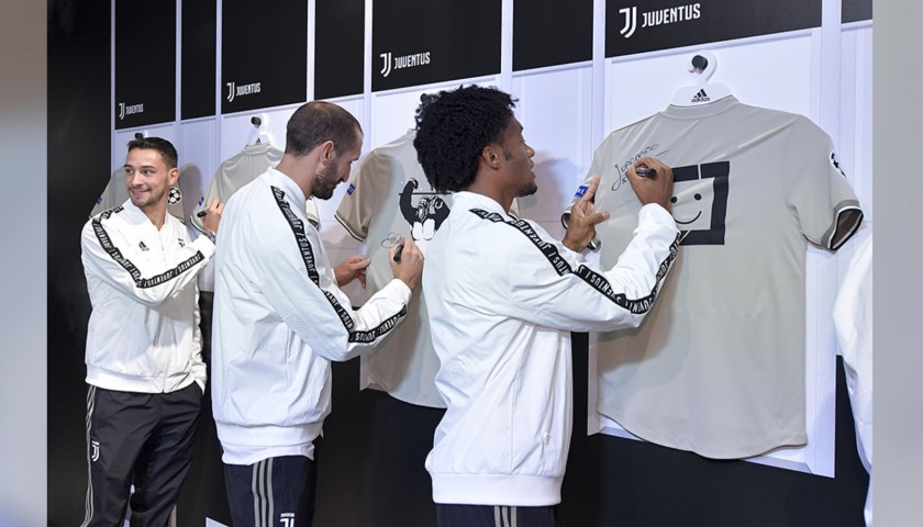 Cuadrado's Juventus "Here to Create" Signed Shirt