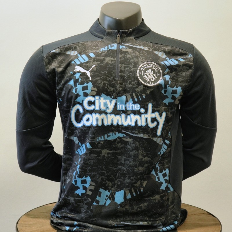 Leila Ouahabi's Worn Pre-Match Midlayer from Manchester City vs Everton
