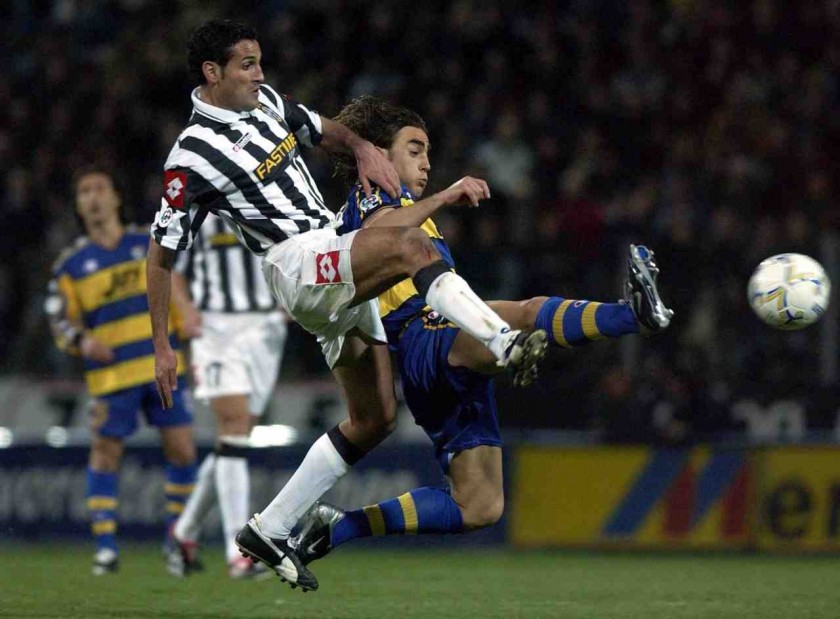 Amoruso's Juventus Match Shirt, 2001/02