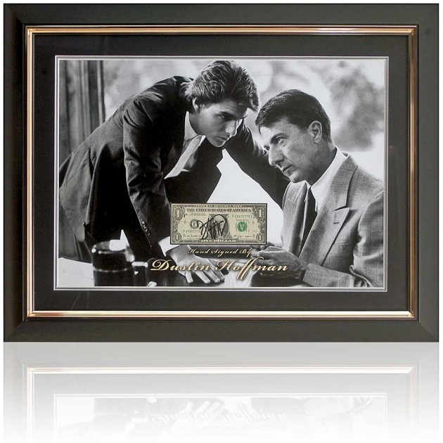 Presentazione di una banconota da un dollaro USA firmata da Dustin Hoffman