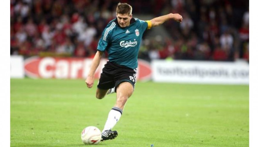 Gerrard Official Liverpool Signed Shirt, 2008/09
