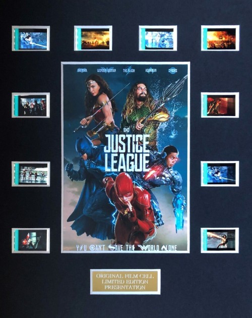 Maxi Card with original fragments from the film The Justice League