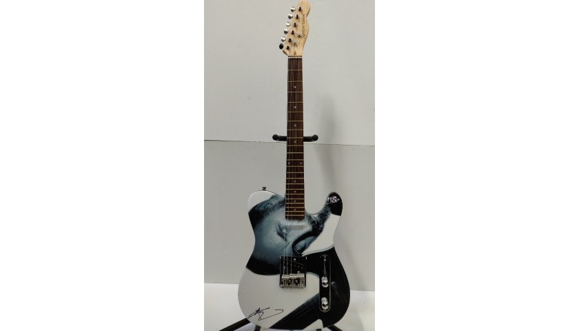 Pete Townshend Autographed Electric Guitar