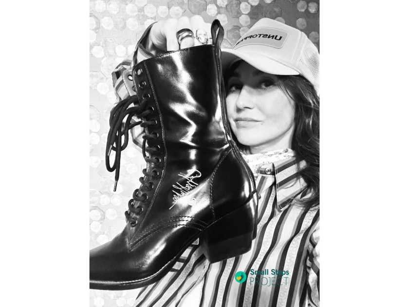 Carice Van Houten's Worn and Signed Boots