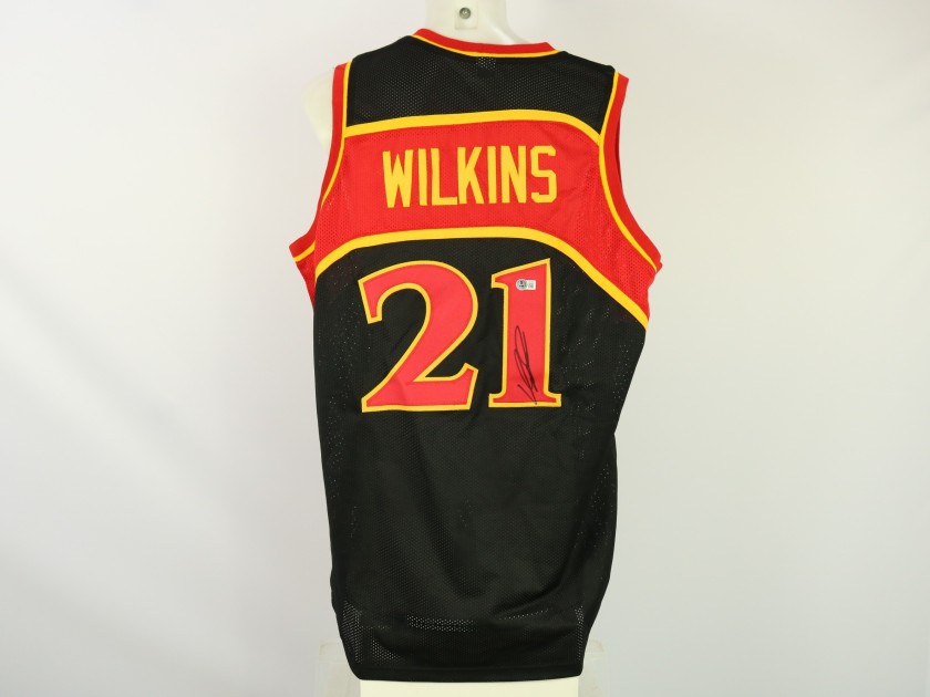 Maglia Replica firmata da Dominique Wilkins di Atlanta