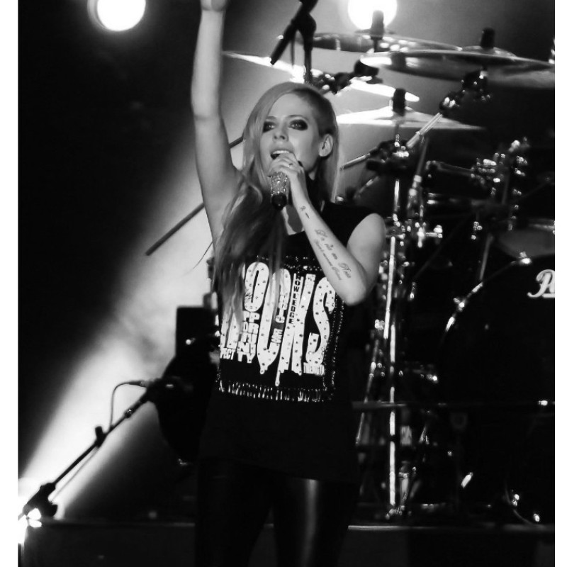 Early Access VIP Ticket for Avril Lavigne in London on May 10th