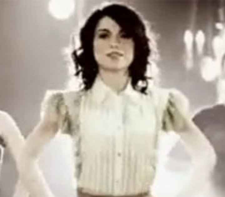 Shirt worn by Dolcenera in Il mio Amore Unico official video