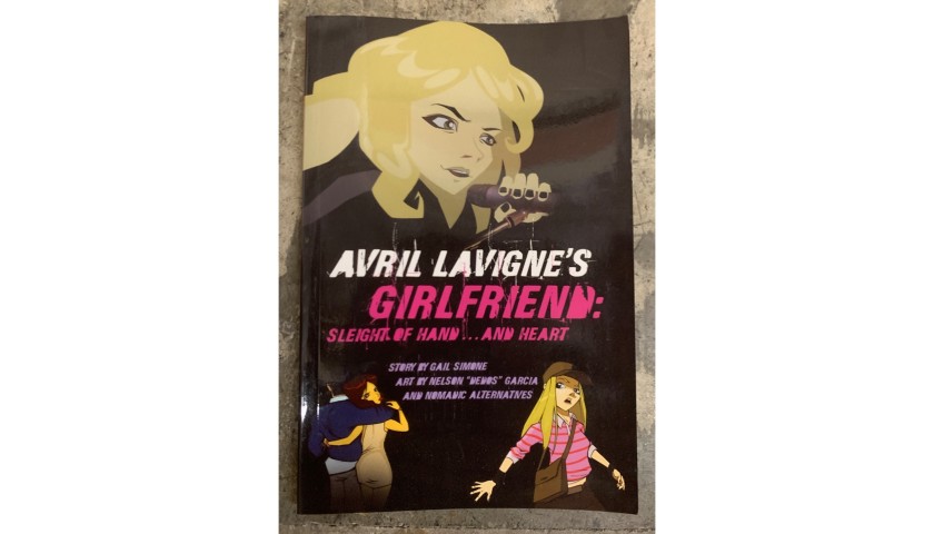 'GIRLFRIEND' Signed by Avril 