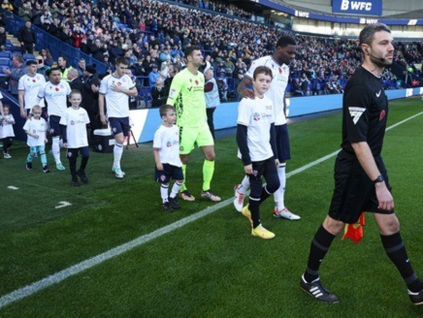 Bolton Wanderers Vs Shrewsbury Community Mascot Experience