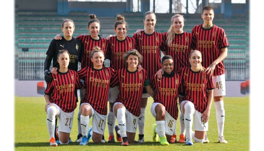 Mária Korenčiová will Give You the Shirt She Wore for the Milan Derby