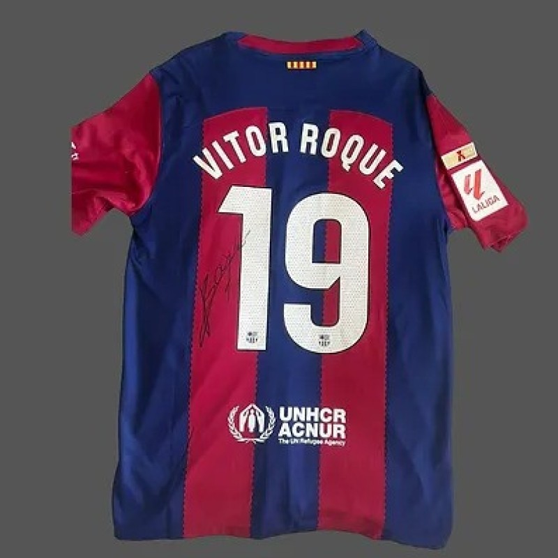 Maglia FC Barcelona 2023/24 di Vitor Roque firmata e incorniciata