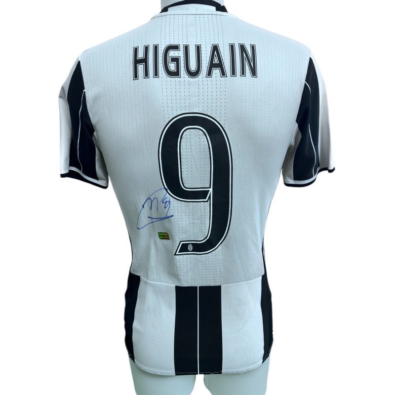 Higuain's Juventus Signed Official Shirt, 2016/17