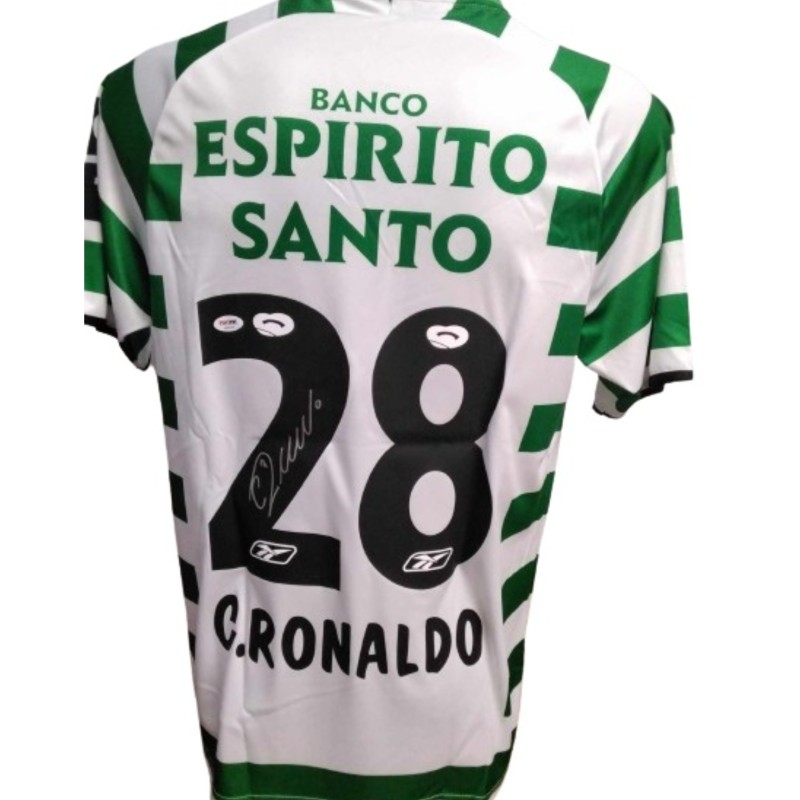 Cristiano Ronaldo Sporting Lisbona Replica Signed Shirt, 2003/04 