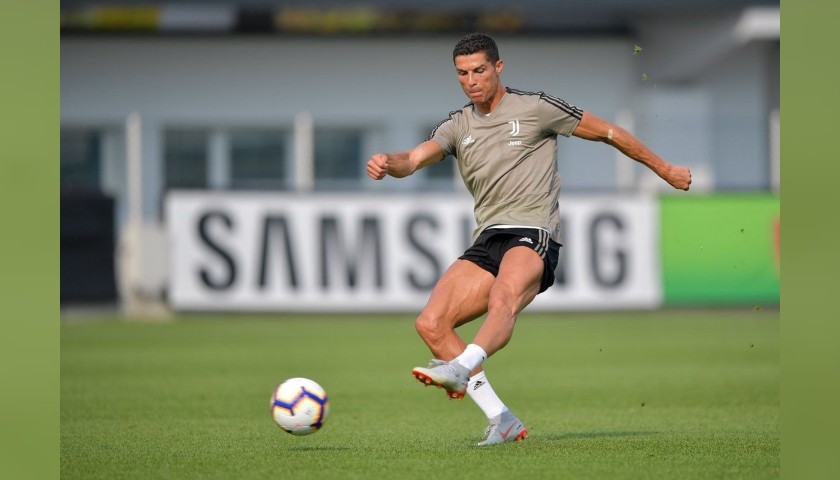 Ronaldo's Juventus Signed Training Shirt, 2018/19