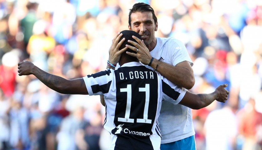 Douglas Costa's Official Juventus Shirt, Signed 2017/18 