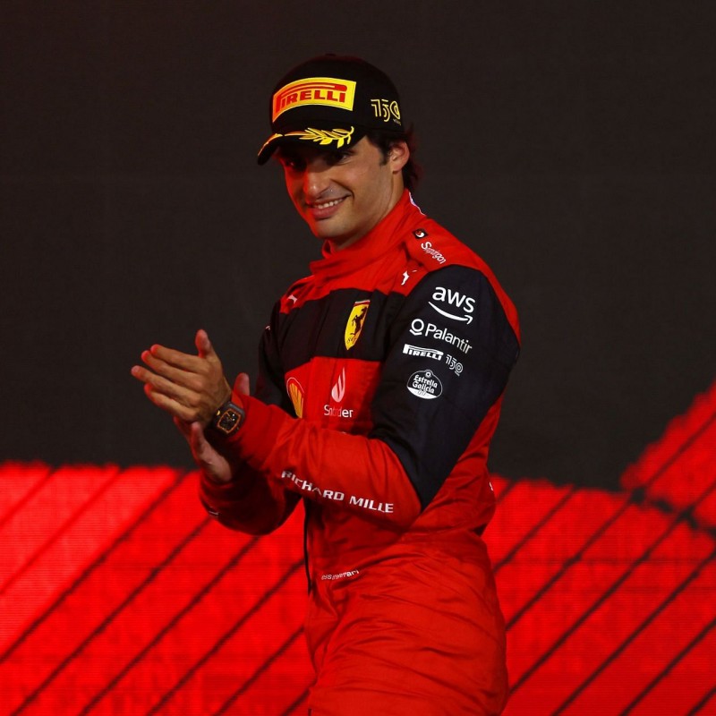 Undersuit and Gloves Worn by Carlos Sainz - GP Bahrain 2022