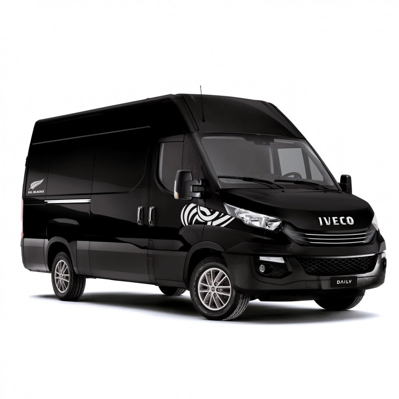 Nuovo IVECO Daily HI-MATIC All Blacks Limited Edition