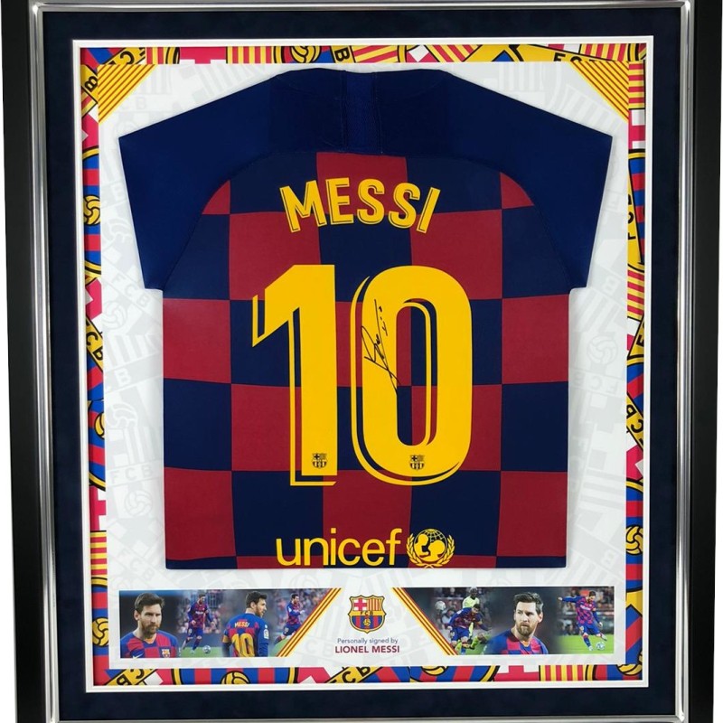 Lionel Messi Signed Official Argentina National Team Shirt, 2022 -  CharityStars