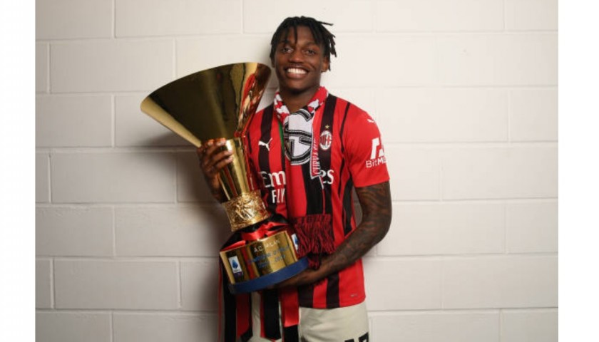 Maglia Leao Milan, Celebrativa Scudetto 2021/22