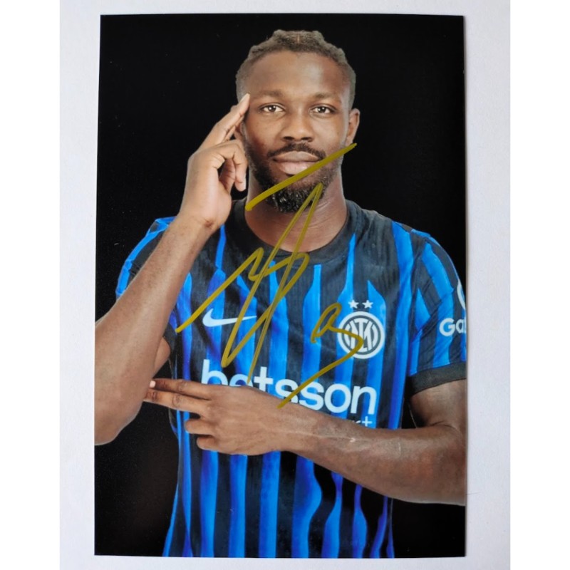 Fotografia - Autografata da Marcus Thuram