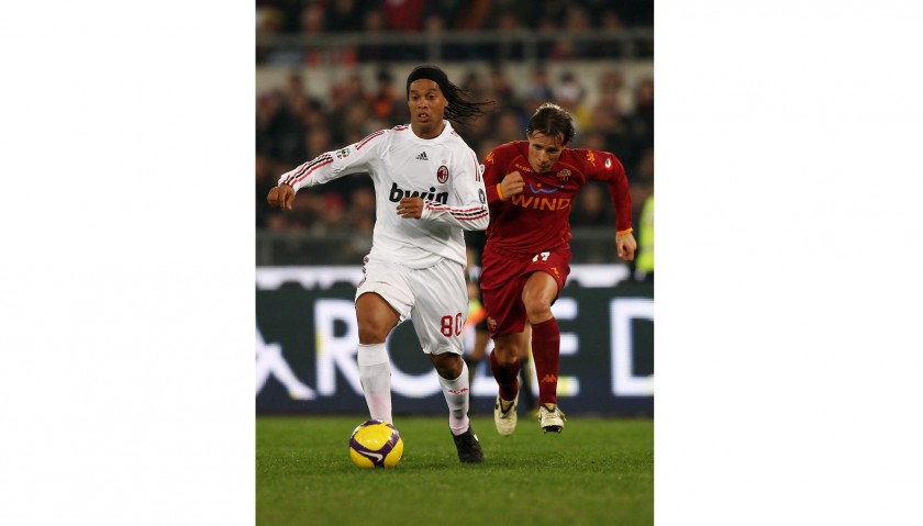 Nike R10 Cleats Worn by Ronaldinho, 2008/09 Serie A