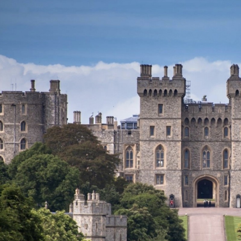 Private Tour of Windsor Castle with Over Night Stay – 22nd September
