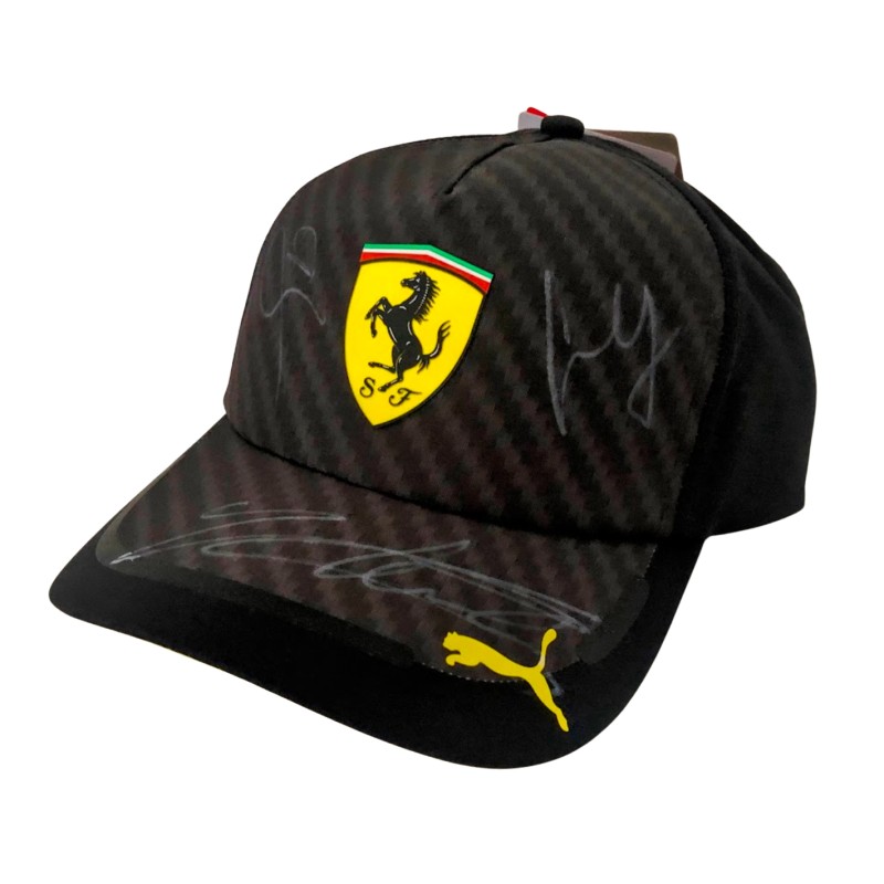 Cappellino ufficiale Scuderia Ferrari, GP Monza 2024 - Autografato da Leclerc Sainz e Bearman