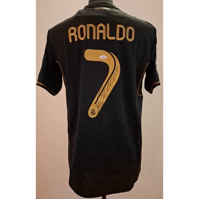 La maglia da trasferta del Real Madrid 2011/12 firmata da Cristiano Ronaldo