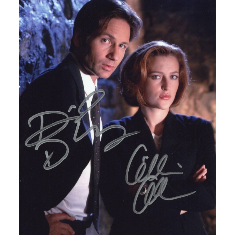 Personally Dedicated Signed Photo of Gillian Anderson and David Duchovny