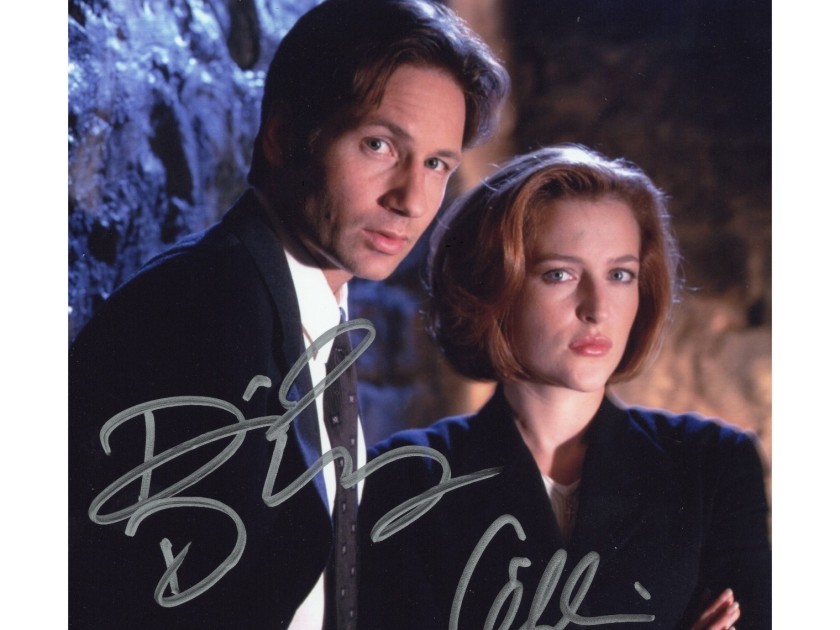 Personally Dedicated Signed Photo of Gillian Anderson and David Duchovny