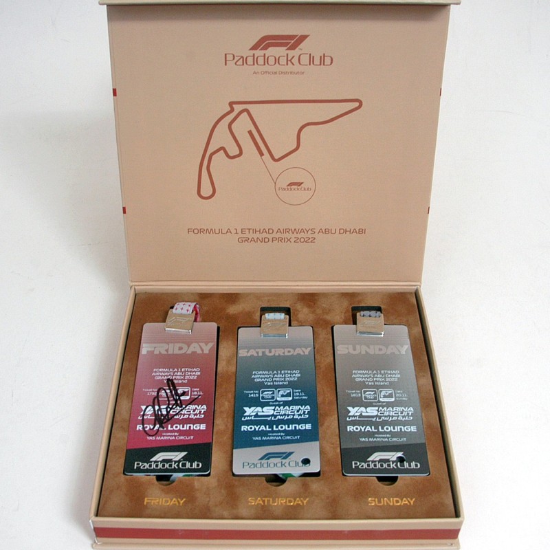 Christian Horner Signed Formula 1 Grand Prix Hospitality Set