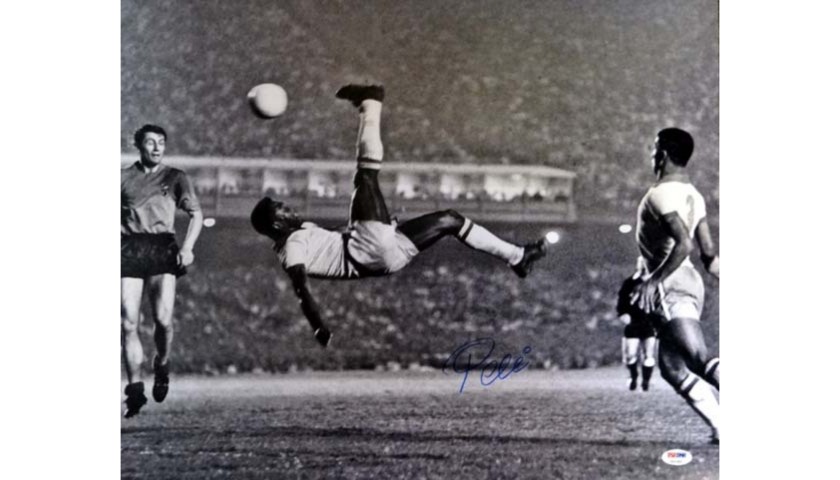 Pelé Signed Bicycle Kick Photograph