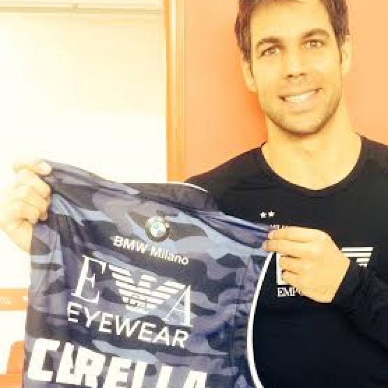 Meet Bruno Cerella and get his signed shirt