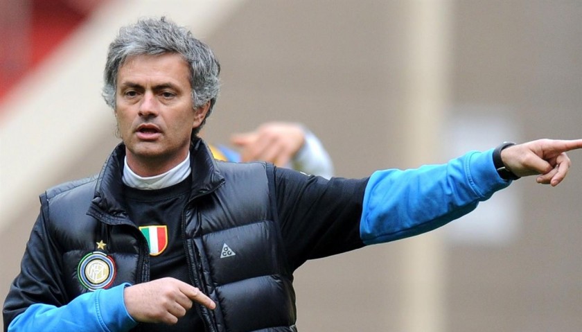 Mourinho's Signed Inter Training Uniform, 2009/10 