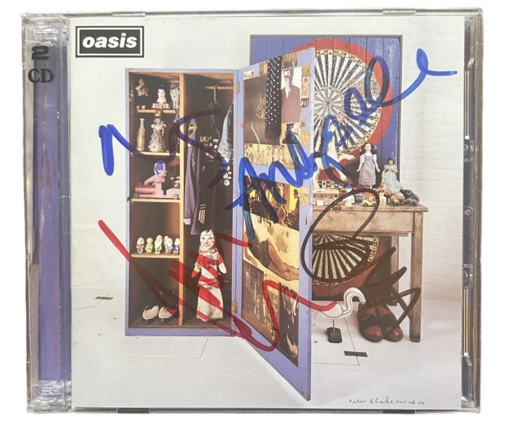 Oasis Signed CD