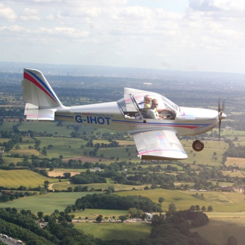 Flying Lesson at Exodus Air Sports Plaistows Farm