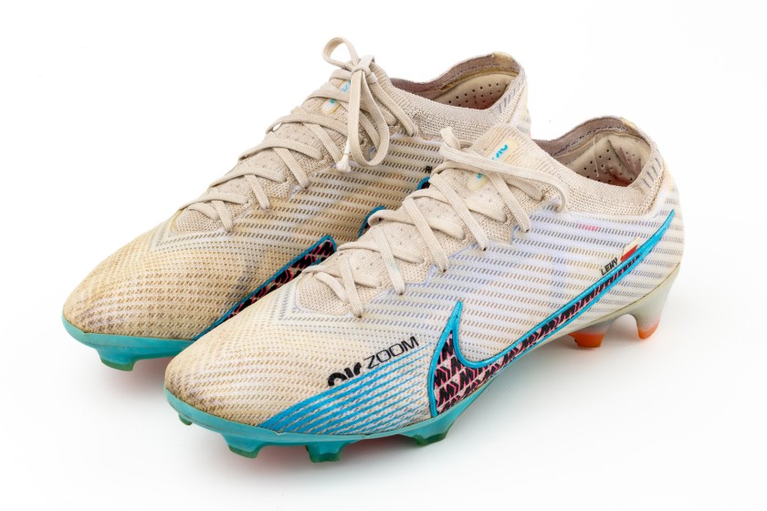 Robert Lewandowski's FC Barcelona 2023 Match Worn Boots, vs CA Osasuna